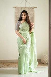 Dahlia - Light Green Mangalagiri Plain Cotton Saree - CS-29