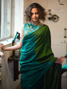 Green And Blue Acrylic Cotton Saree With Blouse Piece